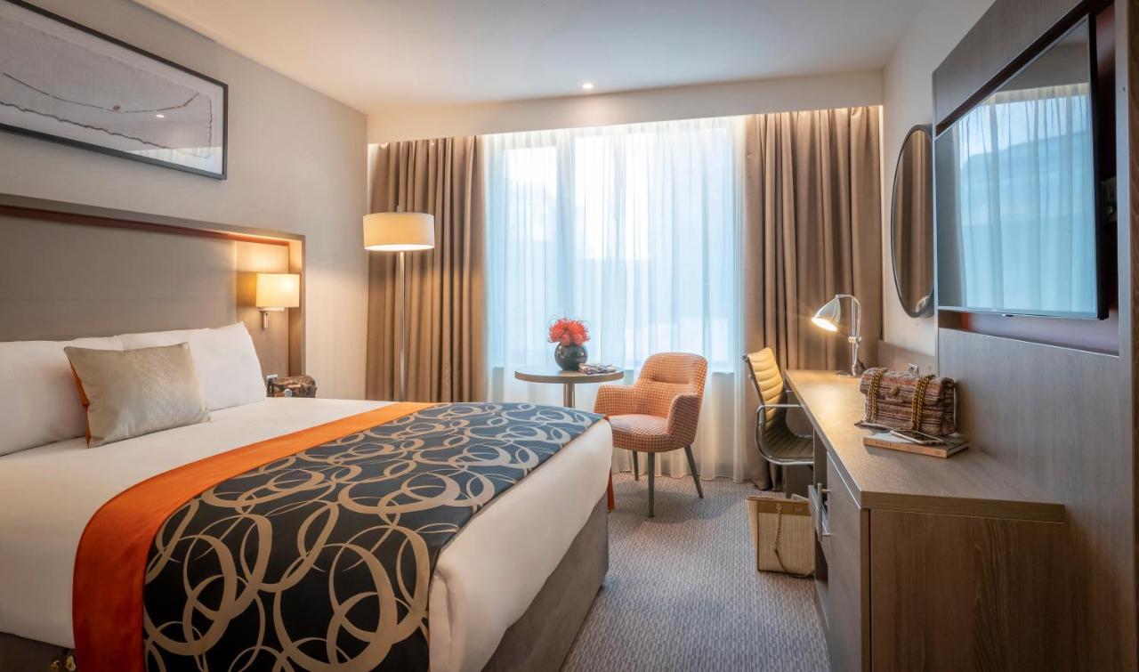 Whites Of Wexford Hotel Екстериор снимка