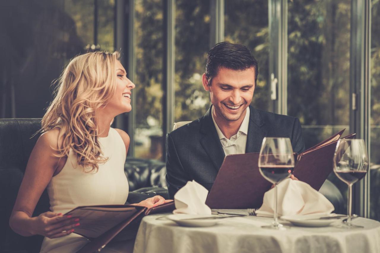Whites Of Wexford Hotel Екстериор снимка