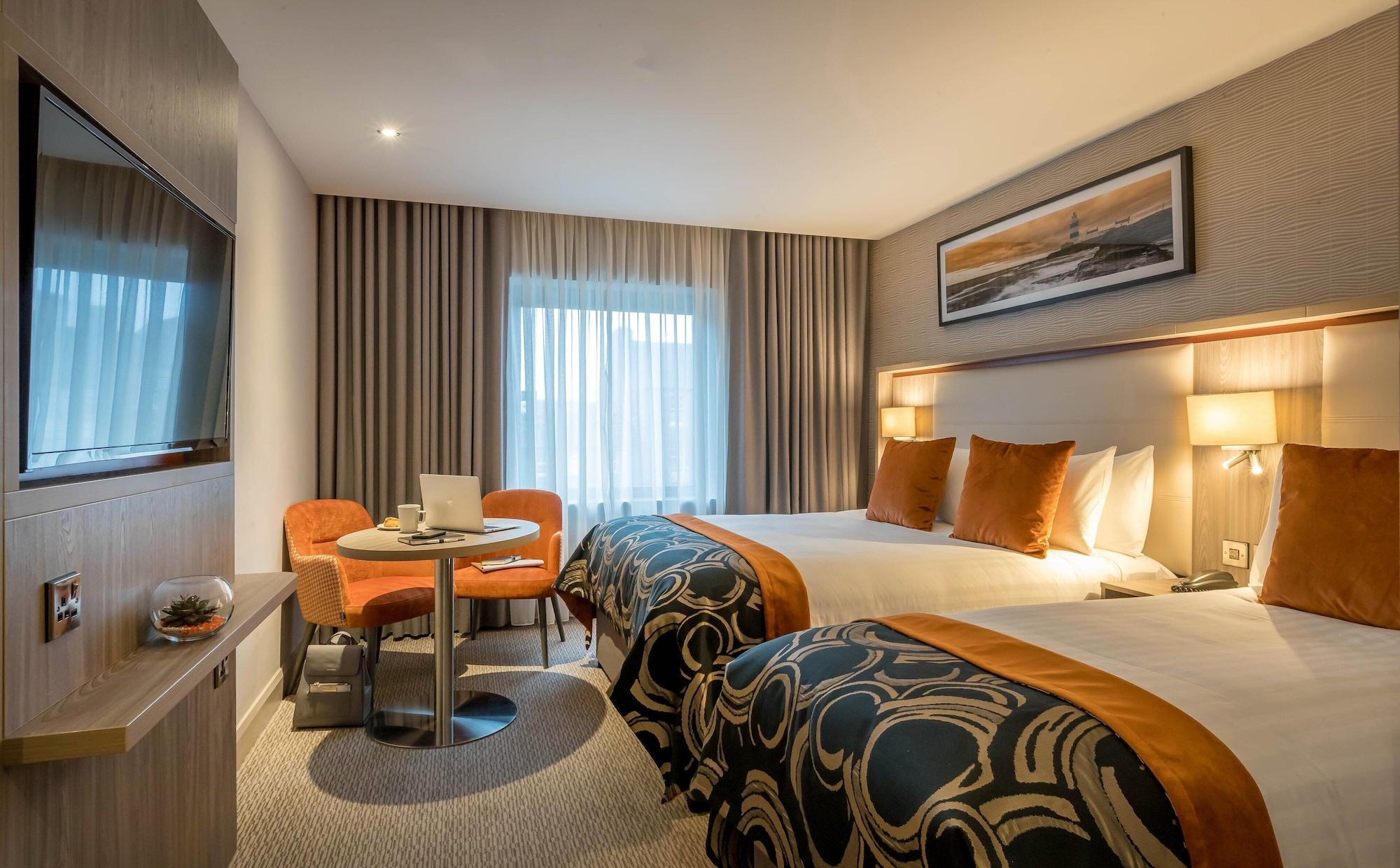 Whites Of Wexford Hotel Екстериор снимка