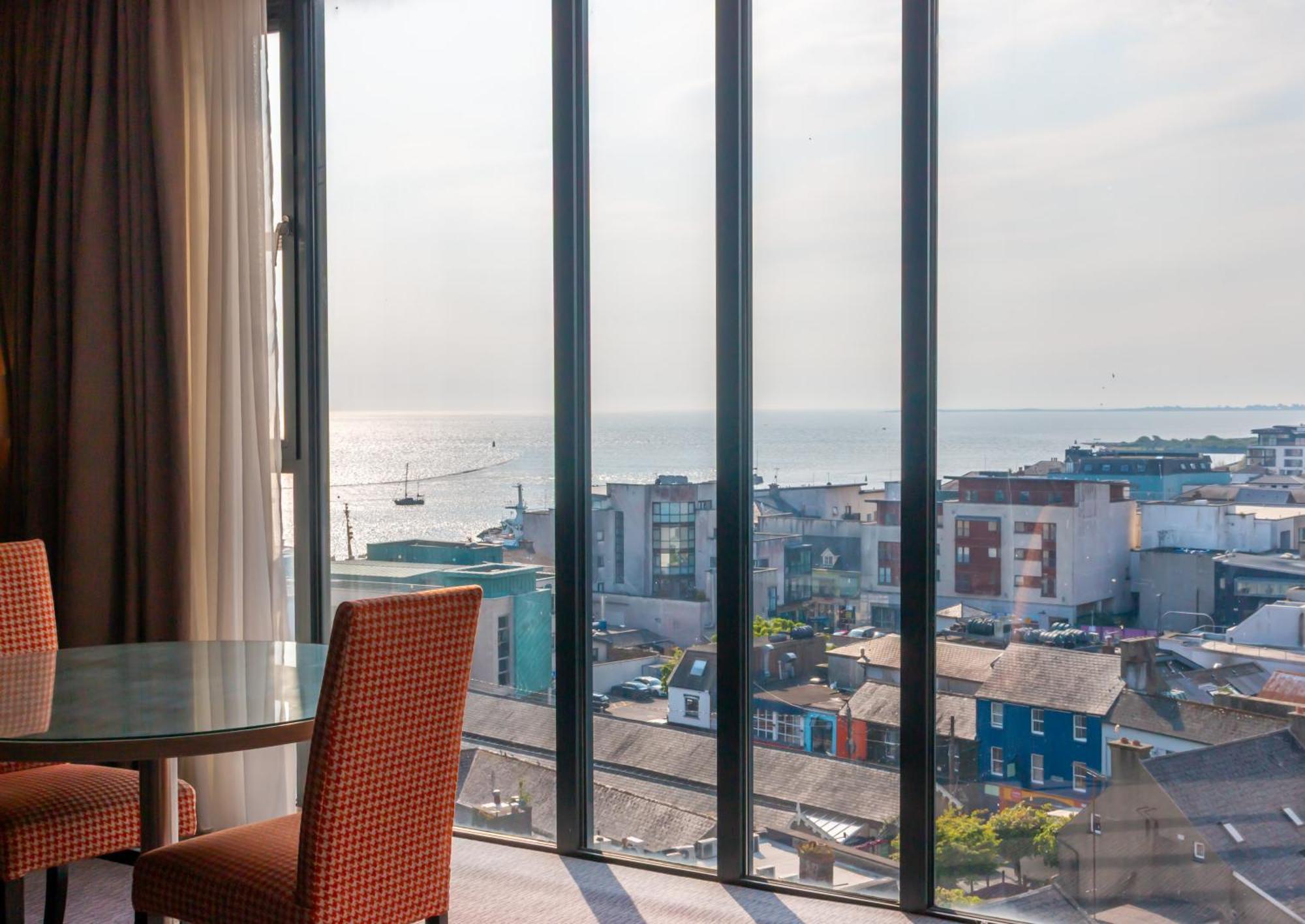 Whites Of Wexford Hotel Екстериор снимка