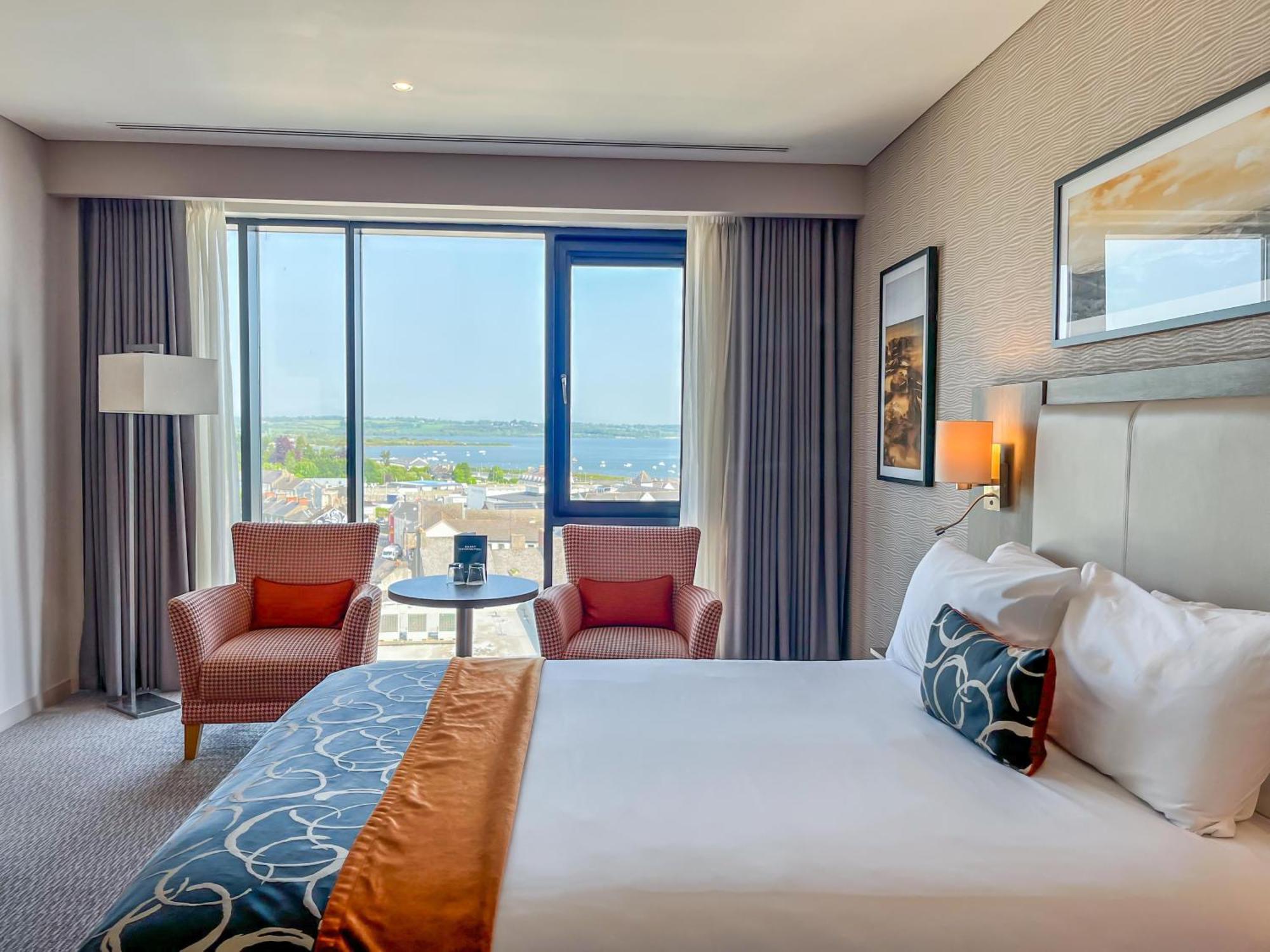 Whites Of Wexford Hotel Екстериор снимка
