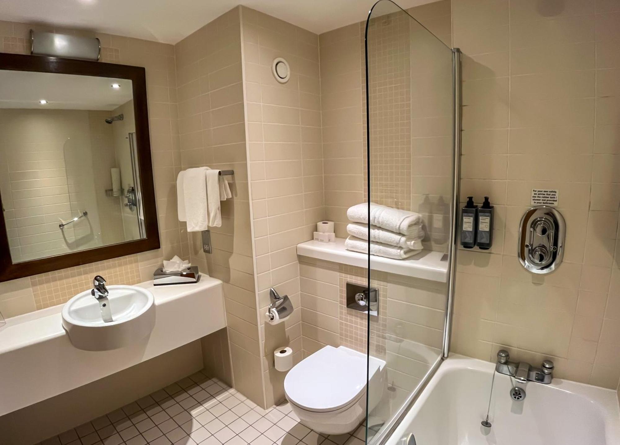 Whites Of Wexford Hotel Екстериор снимка
