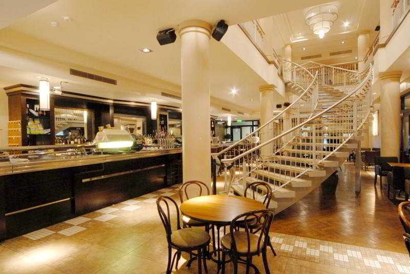 Whites Of Wexford Hotel Екстериор снимка