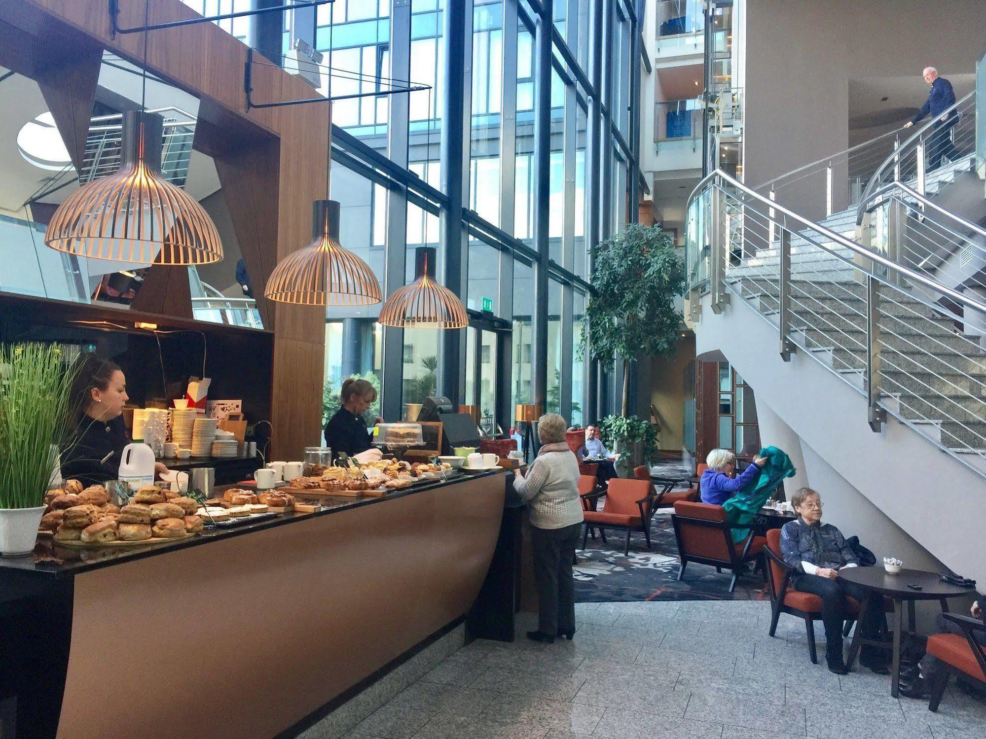 Whites Of Wexford Hotel Екстериор снимка
